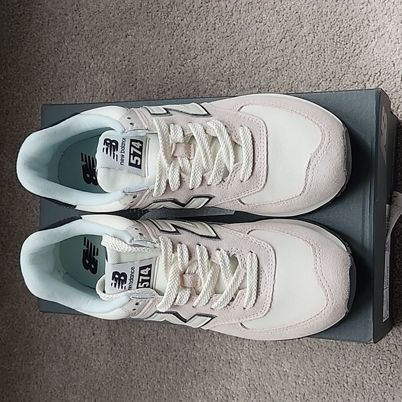 New Balance Shoes - New Balance 574 Sneaker